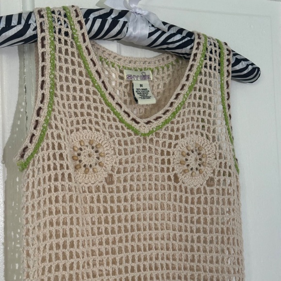 Shy Girl Crochet Top with Shell nipple design - Picture 2 of 5